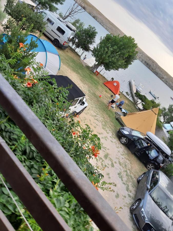 Camp Pere Hotel Đảo Pag Ngoại thất bức ảnh